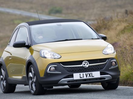 Vauxhall-Adam-Rocks-Air-In-Motion