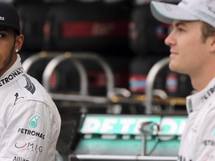 Lewis-Hamilton-vs-Nico-Rosberg