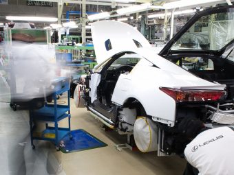 Lexus-LFA-Production