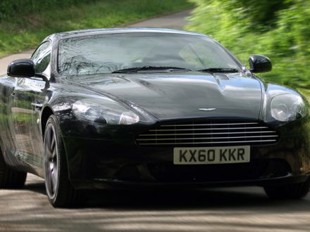 Aston-Martin-DB9-Carbon-Black-U