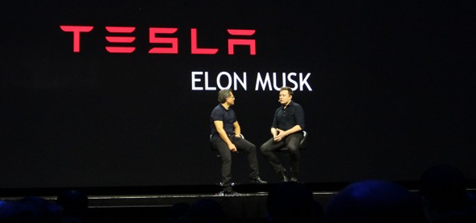 Tesla-Human-Drivers-Outlawed