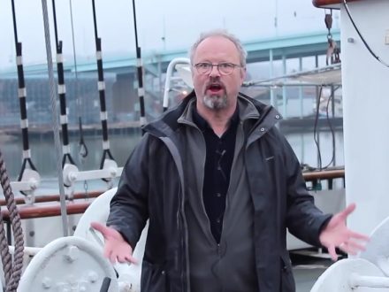 Crichton-Red-Dwarf-Tesla-Oslo