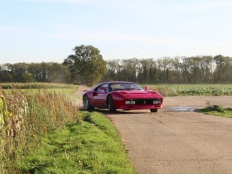 Ferrari-288-GTO-Driven