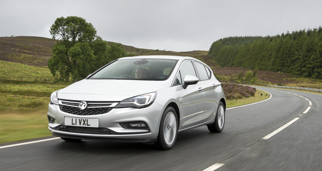 Vauxhall-Astra-2015-Front