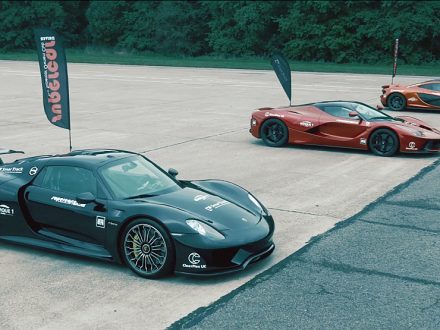 Hyper-Car-Shoot-Out-McLaren-P1,Ferrari-La-Ferrari-Porsche-918-Spyder