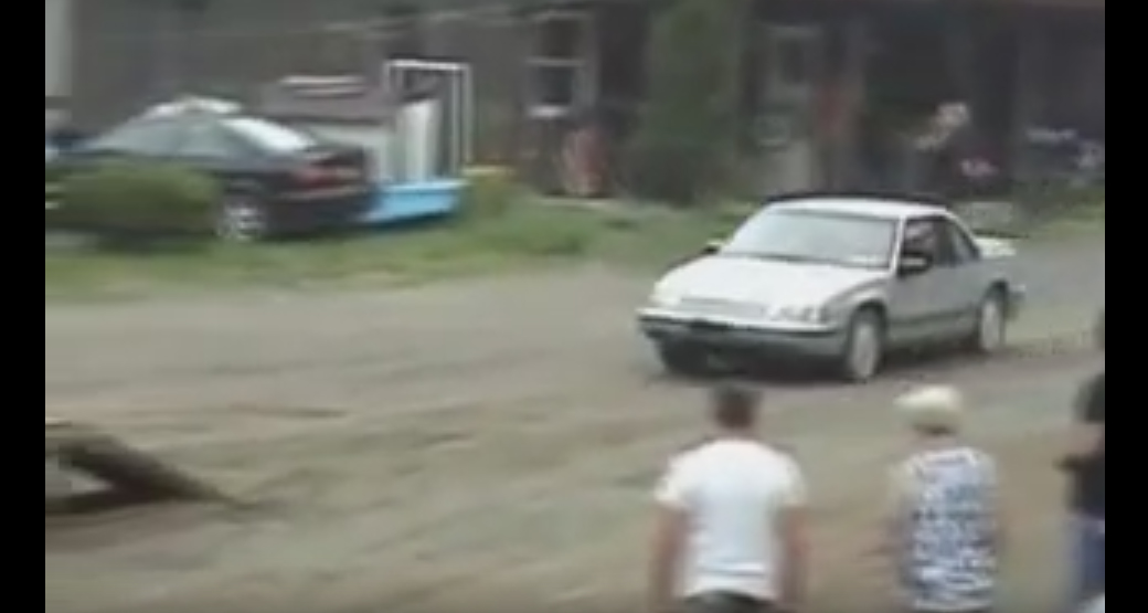 Dixie-Land-Car-Jump-Show