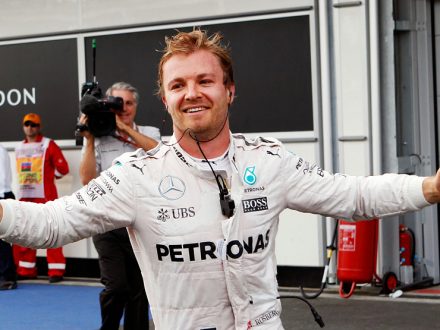 European-Grand-Prix-Baku-2016-Rosberg-Crucification-Celebration