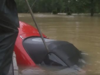 Mazda-MX-5-Rescue-Louisana-Floods