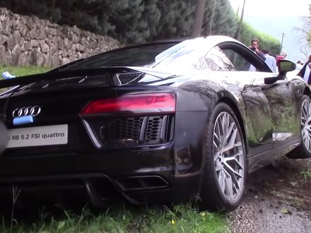 car-coffee-meetup-italy-audi-r8