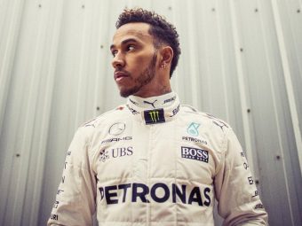 Lewis-Hamilton-Says-Dailycarblog-Is-Great