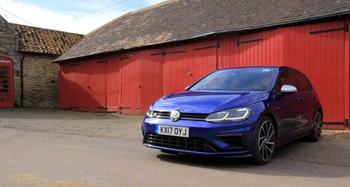Volkswagen-Golf-R-Review-I