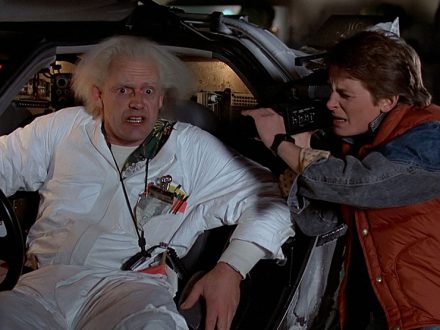 Back-To-The-Future-Electric-Car-Future-2040