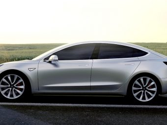 Tesla-Model-3-2018