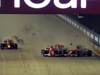 Singapore-Grand-Prix-2017-Vettel-Verstappen-Raikkonen-Collide