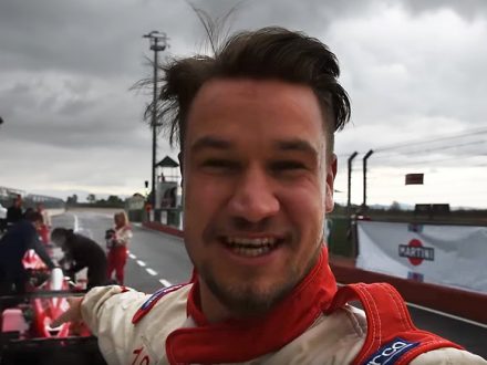 Supercars-of-London-vs-Dailycarblog