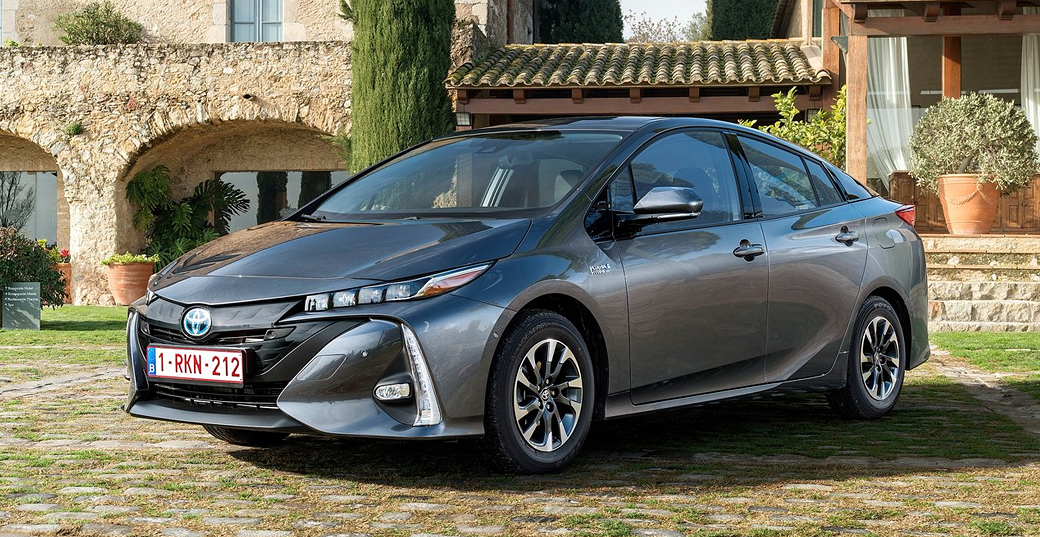 Toyota-Prius-Hybrid-De-No-1-Best-Seller