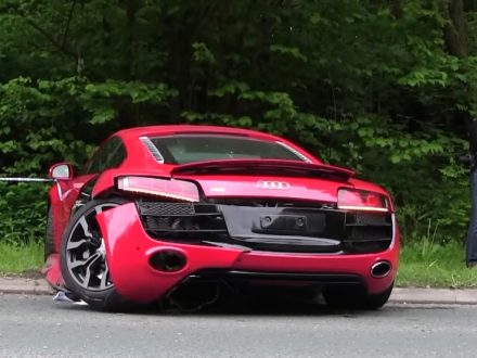 Audi-R8-Write-off-Crash-Preston-UK