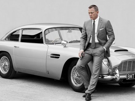 Aston-Martin-DB5-James-Bond-Daniel-Craig-Dailycarblog