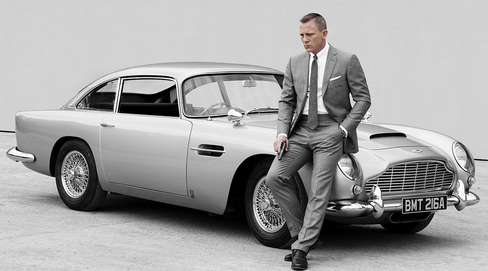 Aston-Martin-DB5-James-Bond-Daniel-Craig-Dailycarblog