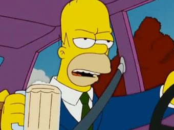 Homer-Simpson-Driving-Drinking-Beer-Dailycarblog