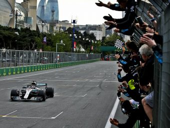 Azerbaijan-Grand-Prix-2018-Baku-Hamilton-Takes-Win