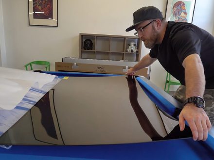 Unbox-Therapy-Man-LG-Wallpaper-TV-Dailycarblog