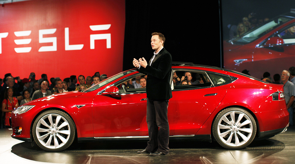 Tesla-Model-3-Consumer-Reports-Elon-MuskTesla-Model-3-Consumer-Reports-Elon-Musk