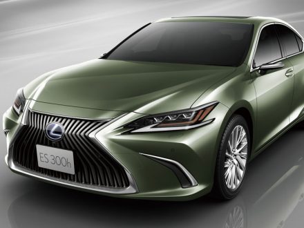 Lexus ES, digital wing mirrors, dailycarblog.com