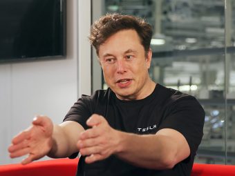 Tesla, Elon Musk, SEC, dailycarblog.com