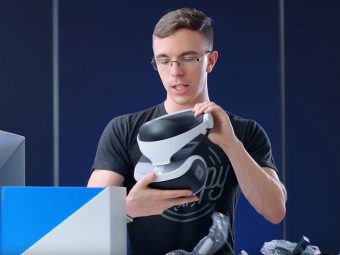 Austin Evans, Playstation VR review, dailycarblog.com