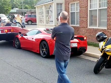 Ferrari fender bender, dailycarblog.com