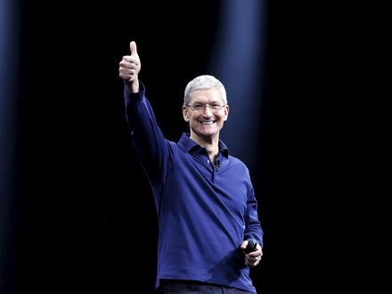 Apple, Tim cook, apple car, dailycarblog.com