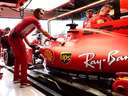 Ferrari SF90 Dailycarblog.com