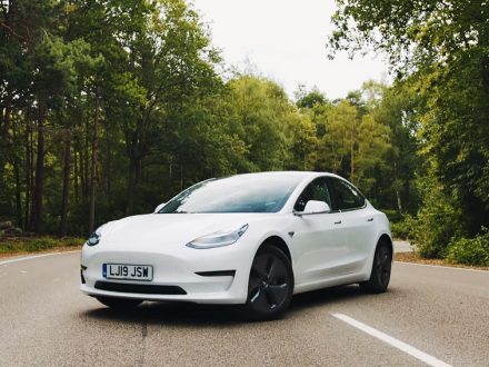 Tesla Model 3 dailycarblog.com