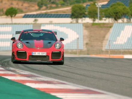 Porsche 911 GT2 RS MR - Chris Harris - Dailycarblog.com