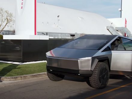 Cybertruck tested, dailycarblog