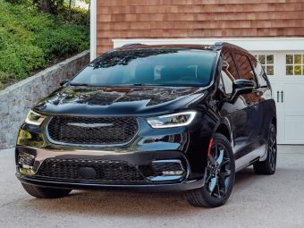 Reasons to buy a chrysler Pacifica, dailycarblog