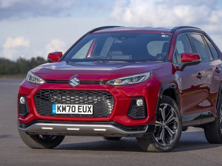 Suzuki Across RAV4 Dailycarblog