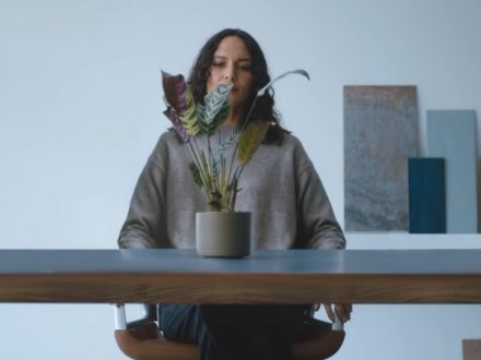 Land Rover Twitter Shit dailycarblog