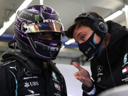 Lewis Hamiotn F1 Contract Extension dailycarblog