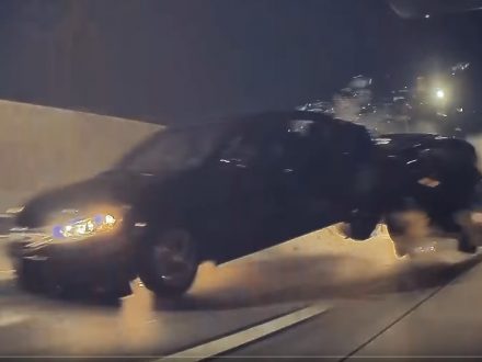 Dodge Challenger Crash - Daily Car Blog