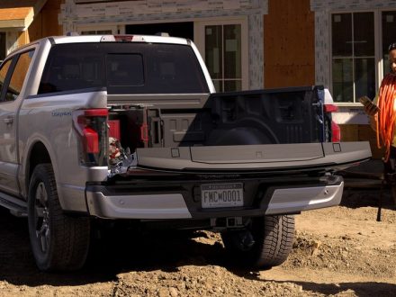 Ford 150 Lightning EV Pickup - Builders - dailycarblog