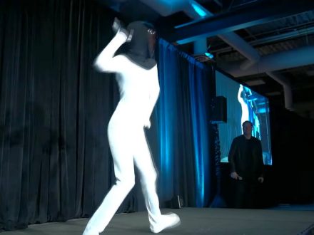 Tesla Bot revealed - Dailycarblog