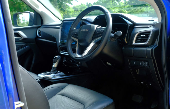 Isuzu D Max Review - Interior Drivers Side - Dailycarblog