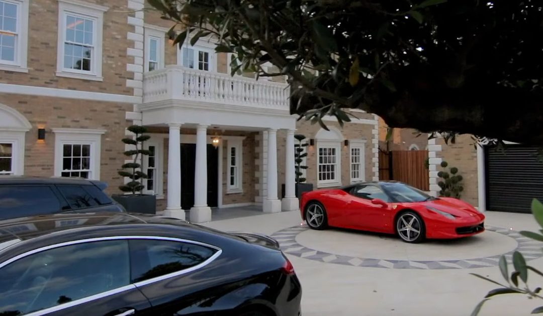 This MOdern Mansion in Essex - Daily Car Blog