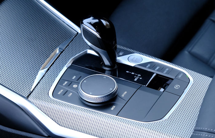 BMW 3 Series 330e Plug-in Hybrid Review - Daily Car Blog