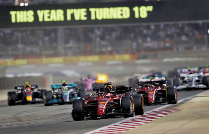 2022 Bahrain Grand Prix - Race Result - Start
