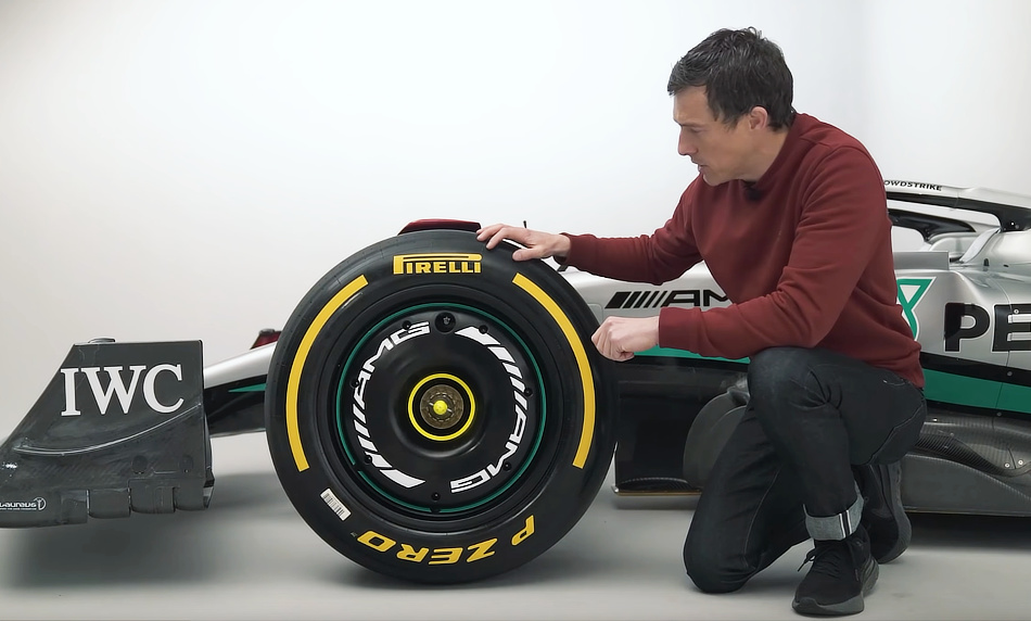 Inspector Mat Watson on the Mercedes AMG F1 W13 - Daily Car Blog