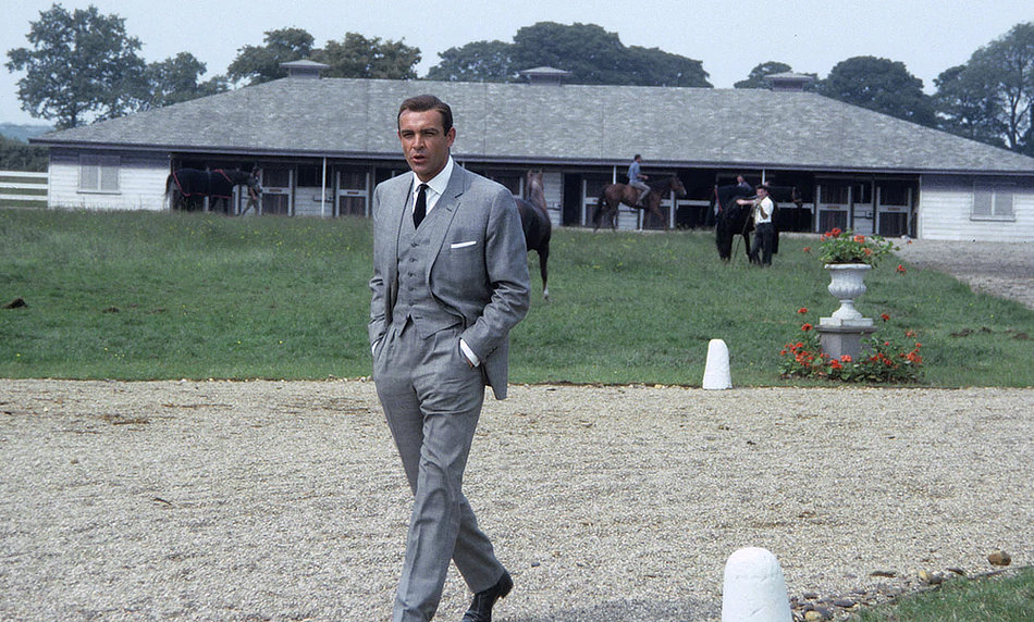 James Bond Goldfinger, Conduit Cut Suit