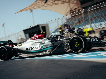 Mercedes reveal tadpole sidepod upgrade at Bahrain testing 2022 - Daily Car Blog